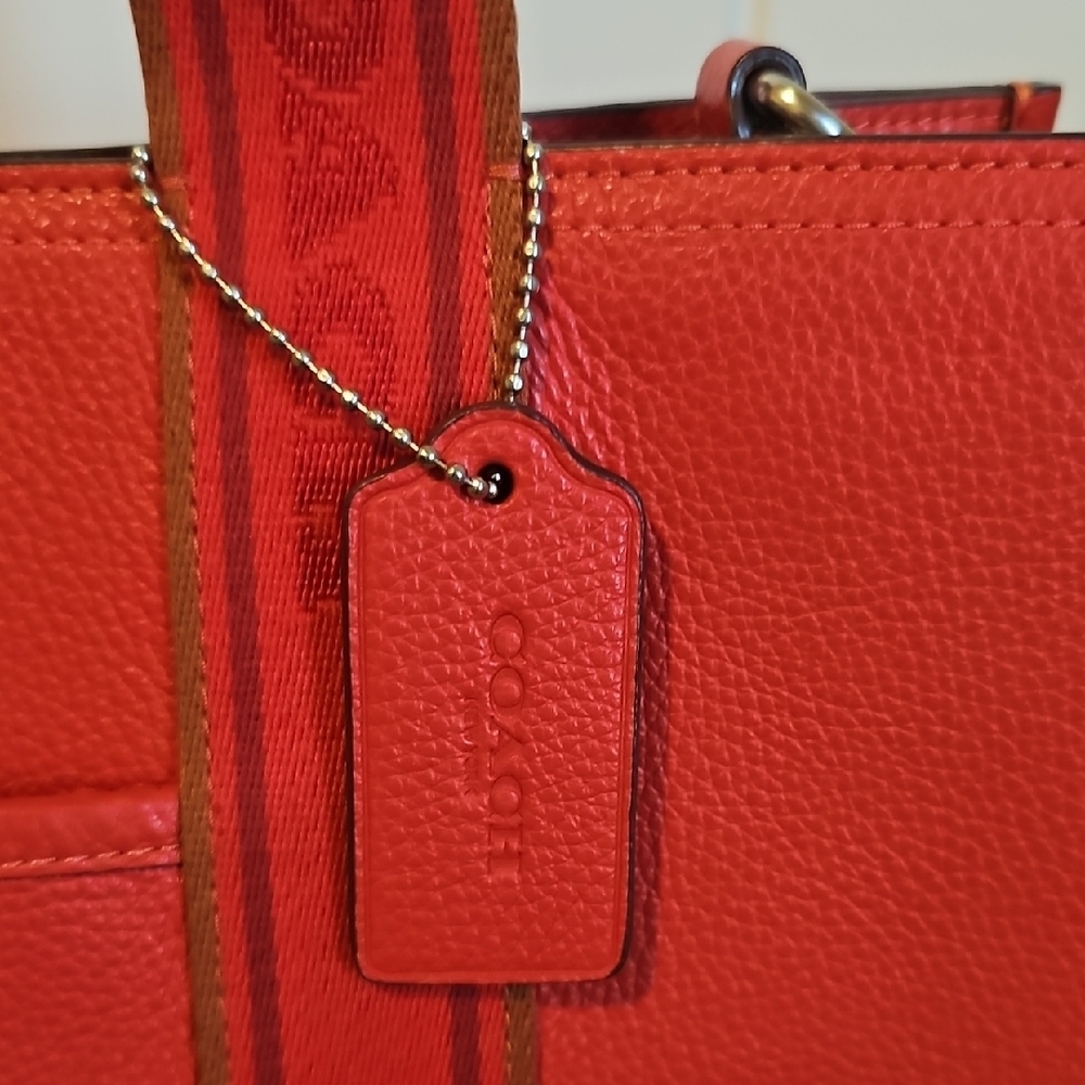 Coach EUC Smith Tote Bag Detachable Crossbody Strap Miami Red - Picture 5 of 11